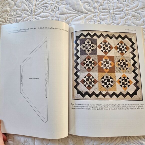 Vintage Rotary Roundup Quilt Pattern Book By Judy Hopkins & Nancy J. Martin 1994 - Picture 6 of 10